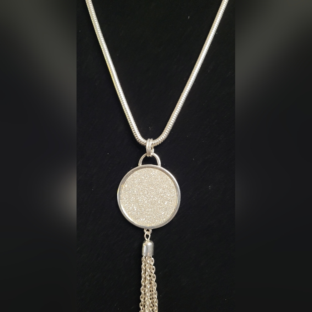 New York & Company Silver Circle Pendant Necklace - Picture 2 of 3